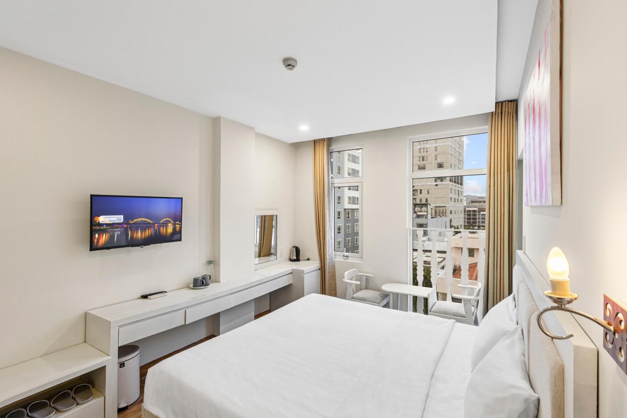 Alyssa Hotel Дананг Екстериор снимка