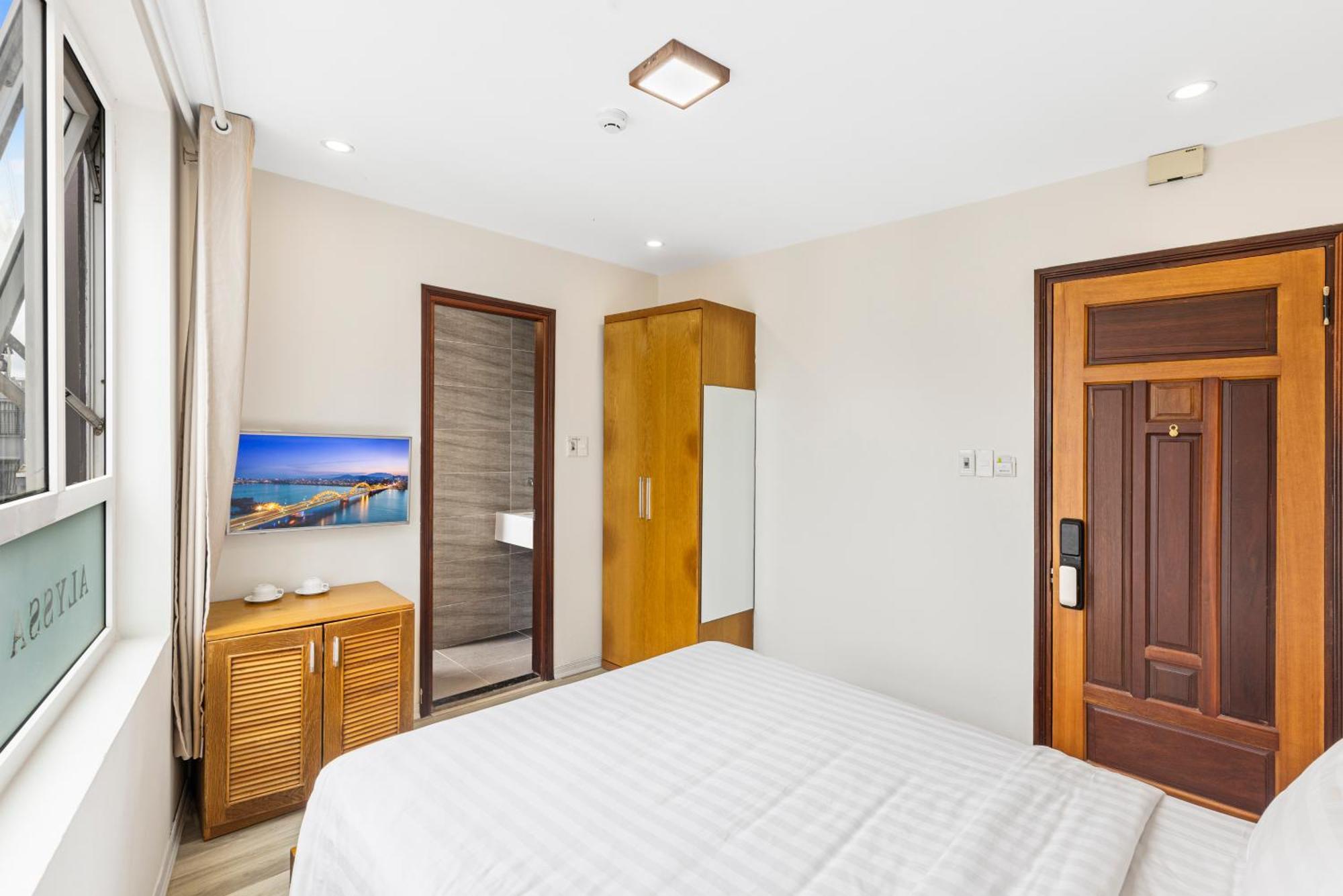 Alyssa Hotel Дананг Екстериор снимка