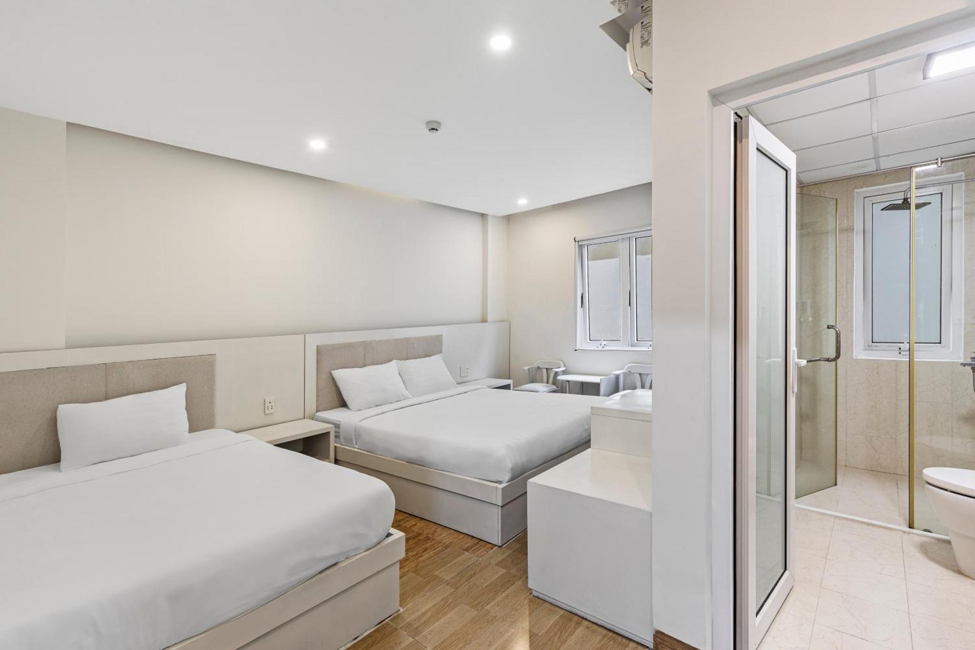 Alyssa Hotel Дананг Екстериор снимка