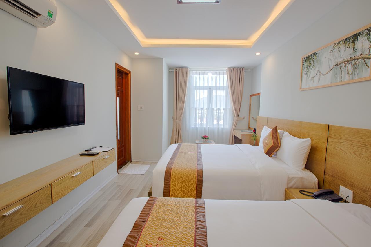 Alyssa Hotel Дананг Екстериор снимка