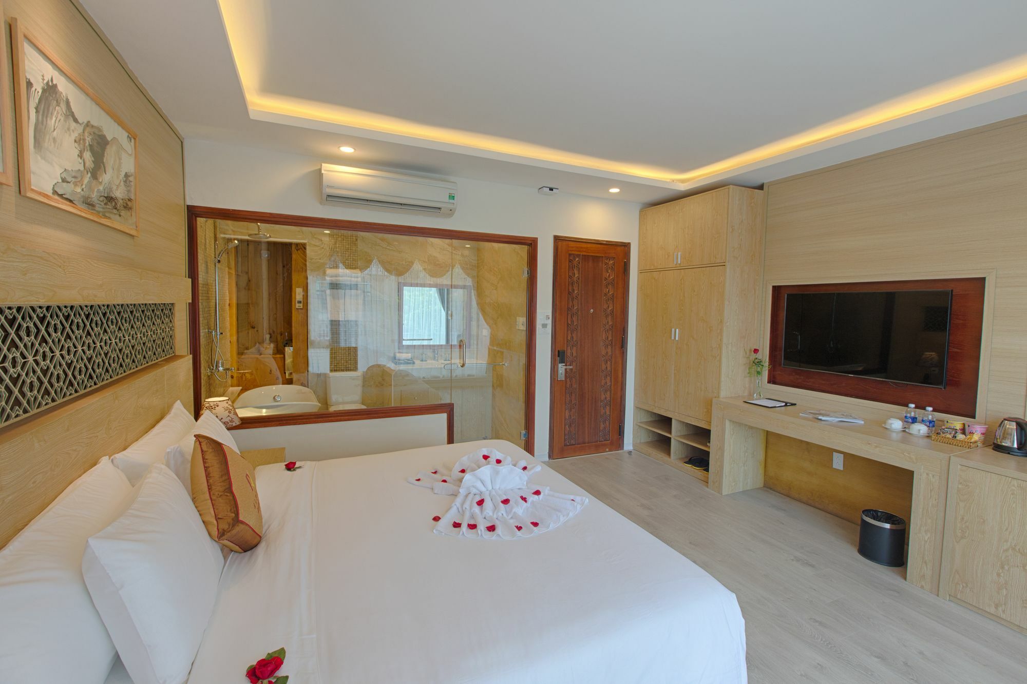 Alyssa Hotel Дананг Екстериор снимка