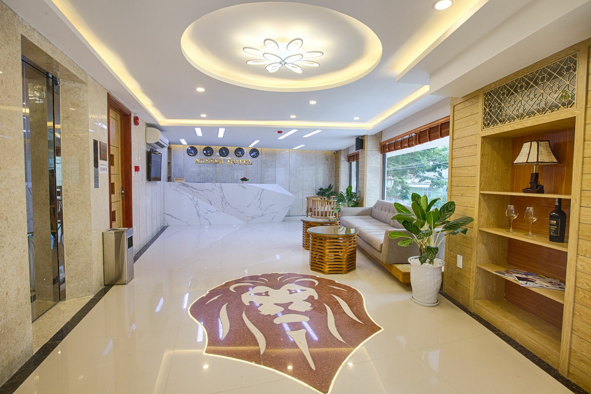 Alyssa Hotel Дананг Екстериор снимка