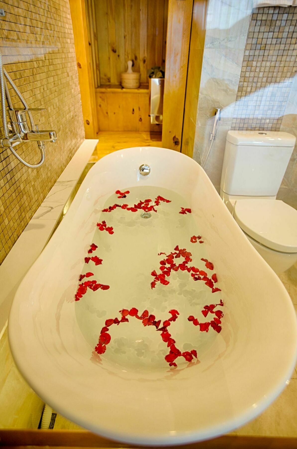 Alyssa Hotel Дананг Екстериор снимка